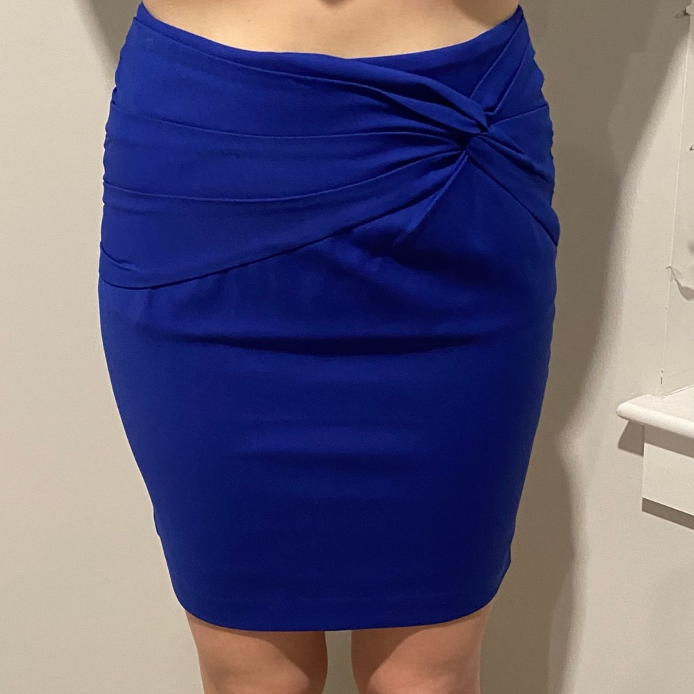 H&M COBALT BLUE PENCIL SKIRT W/ KNOT DETAIL (6)